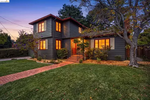 Exterior - 18 Arlington Ct, Kensington, CA 94707 photo 18 of 19