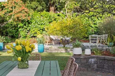 Other - 18 Arlington Ct, Kensington, CA 94707 photo 4 of 15