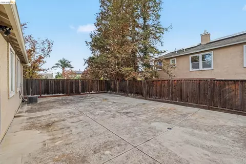 Exterior - 16 Foreman St, Oakley, CA 94561 photo 3 of 6
