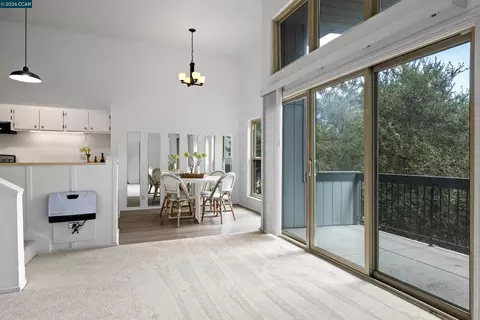 Living - 2059 Ascot Dr #108, Moraga, CA 94556 photo 7 of 8