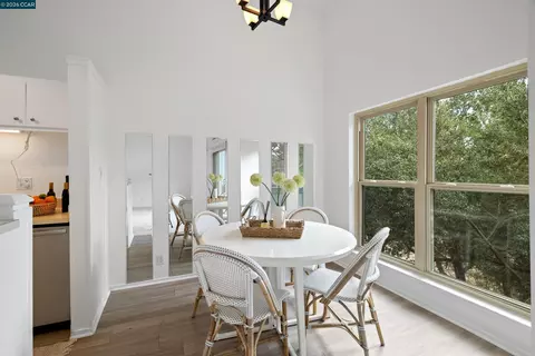 Dining - 2059 Ascot Dr #108, Moraga, CA 94556 photo 1 of 1