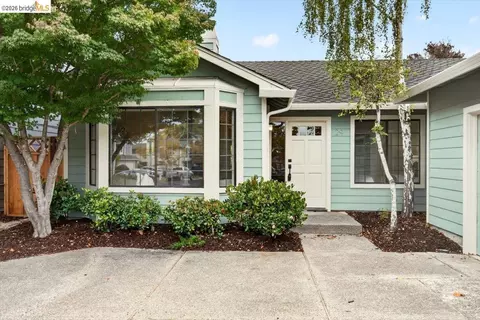 Exterior - 29 Captains Dr, Alameda, CA 94502 photo 3 of 15