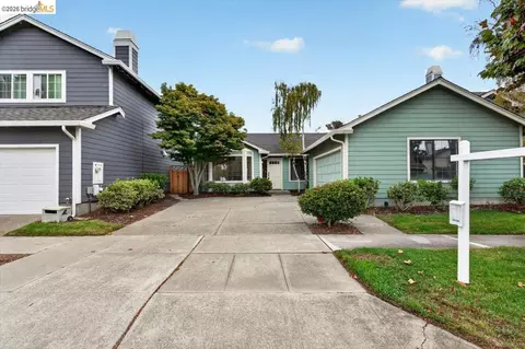 Exterior - 29 Captains Dr, Alameda, CA 94502 photo 4 of 15
