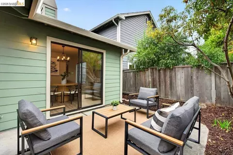 Exterior - 29 Captains Dr, Alameda, CA 94502 photo 11 of 15