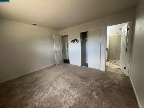 Bedroom - 852 Sheridan St, Vallejo, CA 94590 photo 8 of 8