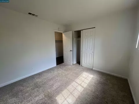 Bedroom - 852 Sheridan St, Vallejo, CA 94590 photo 2 of 8