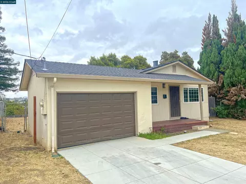 Exterior - 852 Sheridan St, Vallejo, CA 94590 photo 3 of 7