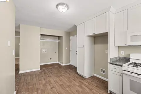 Other - 201 E 17th St, Pittsburg, CA 94565 photo 3 of 3