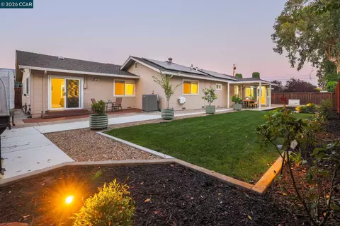 Exterior - 1719 Greentree Dr, Concord, CA 94521 photo 12 of 16