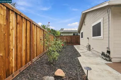 Exterior - 1719 Greentree Dr, Concord, CA 94521 photo 15 of 16