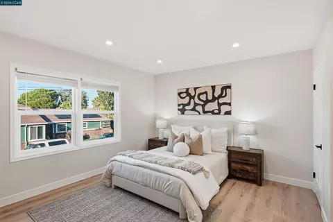 Other - 290 E 16th St, Pittsburg, CA 94565 photo 5 of 6