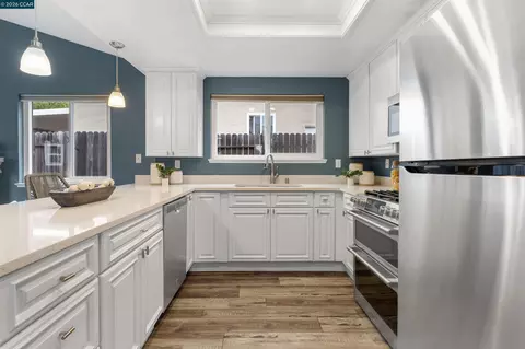 Kitchen - 452 Lori Dr, Benicia, CA 94510 photo 1 of 6