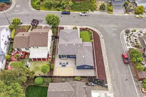 View/Area - 452 Lori Dr, Benicia, CA 94510 photo 5 of 13