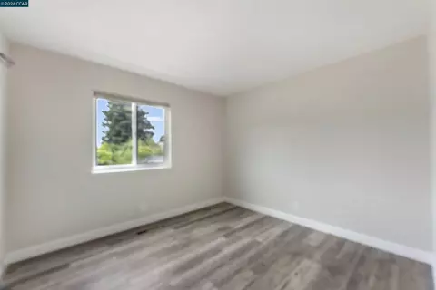 Bedroom - 452 Lori Dr, Benicia, CA 94510 photo 5 of 6