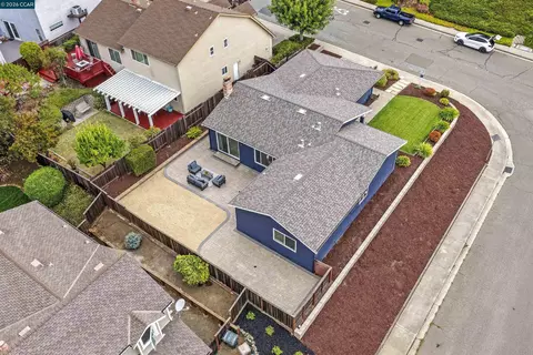 View/Area - 452 Lori Dr, Benicia, CA 94510 photo 6 of 13