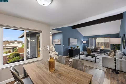 Dining - 452 Lori Dr, Benicia, CA 94510 photo 2 of 4