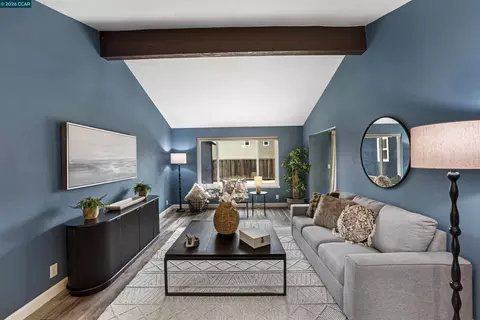 Living - 452 Lori Dr, Benicia, CA 94510 photo 1 of 8