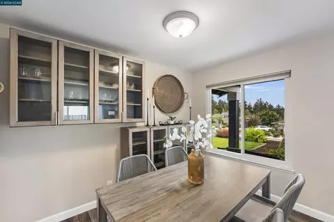 Dining - 452 Lori Dr, Benicia, CA 94510 photo 4 of 4