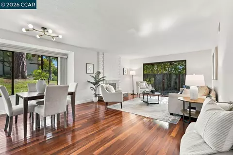 Living - 1478 Camino Peral #B, Moraga, CA 94556 photo 2 of 3
