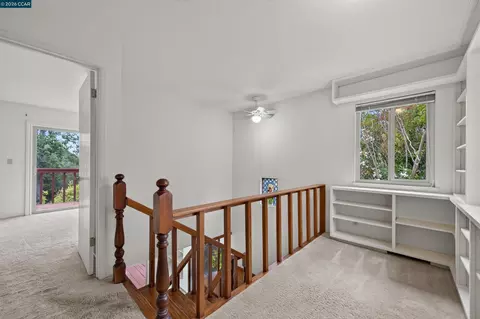 Entry Way - 524 Dawkins Dr, Lafayette, CA 94549 photo 1 of 1