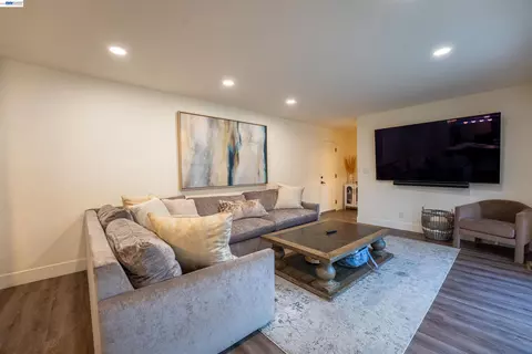 Other - 214 Devon Ave, Pleasant Hill, CA 94523 photo 5 of 13