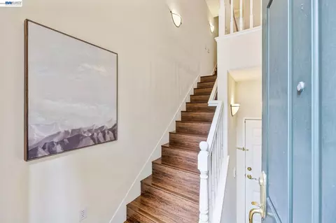 Entry Way - 4366 Fitzwilliam St, Dublin, CA 94568 photo 2 of 3