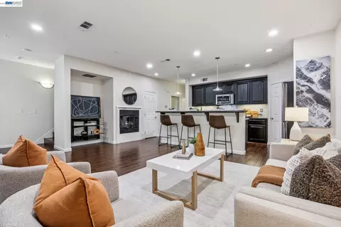 Other - 4366 Fitzwilliam St, Dublin, CA 94568 photo 3 of 12
