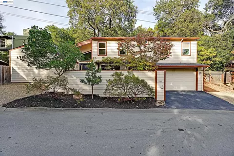 Exterior - 3364 Walnut Ln, Lafayette, CA 94549 photo 18 of 18