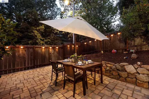 Exterior - 3364 Walnut Ln, Lafayette, CA 94549 photo 11 of 18