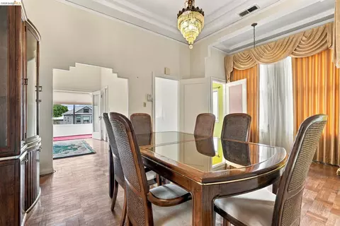 Dining - Undisclosed, Oakland, CA 94608 photo 6 of 6