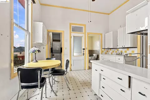 Kitchen - Undisclosed, Oakland, CA 94608 photo 5 of 5