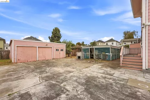 Exterior - Undisclosed, Oakland, CA 94608 photo 9 of 15
