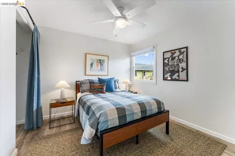 Bedroom - 1802 Second #M, Alameda, CA 94501 photo 2 of 4