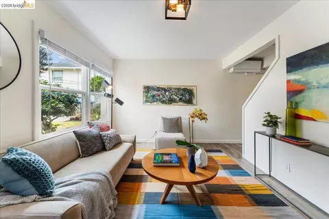 Living - 1802 Second #M, Alameda, CA 94501 photo 3 of 3