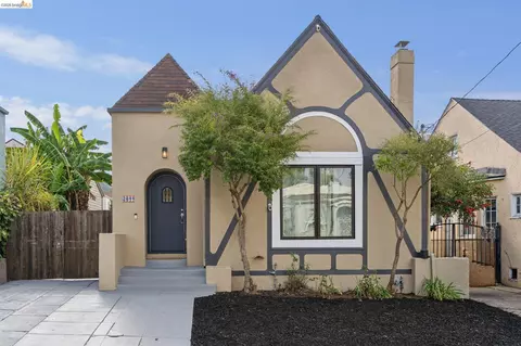 Exterior - 2844 76th Ave, Oakland, CA 94605 photo 1 of 10