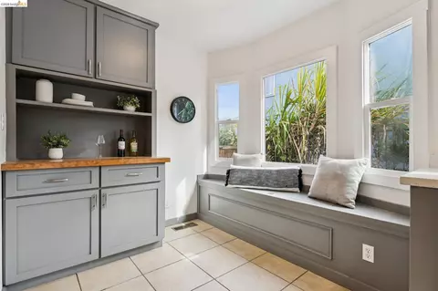 Kitchen - 2844 76th Ave, Oakland, CA 94605 photo 7 of 7
