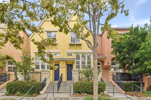 4533 Lick Mill Blvd, Santa Clara, CA 95054