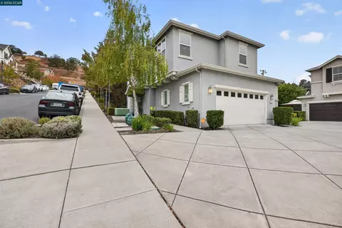 Exterior - 516 Falling Star Dr, Martinez, CA 94553 photo 8 of 9