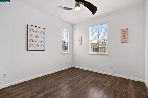 Bedroom - 516 Falling Star Dr, Martinez, CA 94553 photo 5 of 5