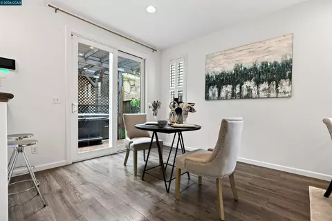 Dining - 516 Falling Star Dr, Martinez, CA 94553 photo 1 of 2