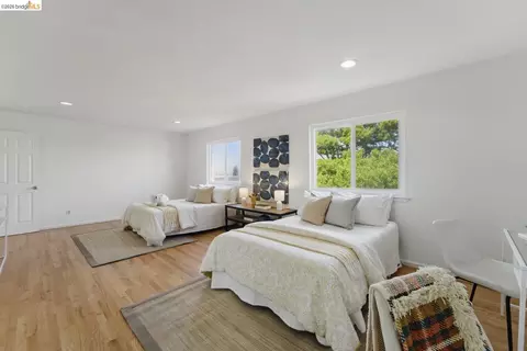 Bedroom - 1826 Moraga St, San Francisco, CA 94122 photo 1 of 2