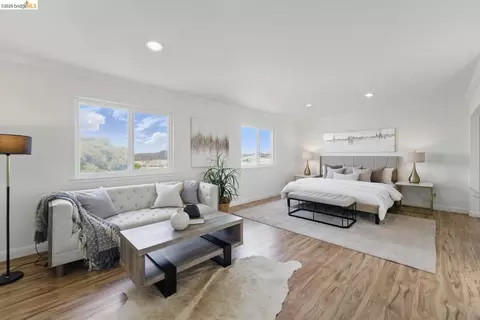 Other - 1826 Moraga St, San Francisco, CA 94122 photo 1 of 10