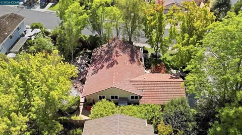 View/Area - 5685 White Mountain Ct, Martinez, CA 94553 photo 6 of 7