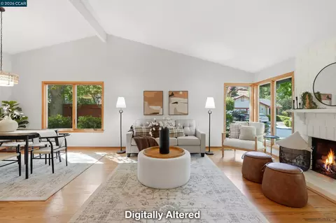 Living - 5685 White Mountain Ct, Martinez, CA 94553 photo 3 of 6