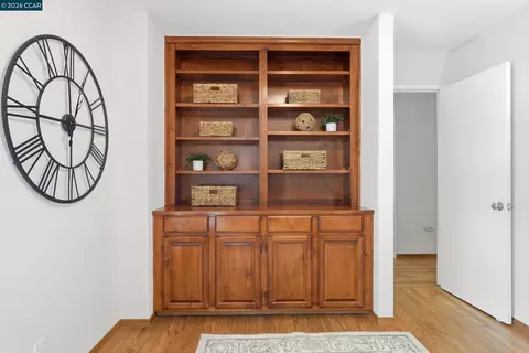 Entry Way - 5685 White Mountain Ct, Martinez, CA 94553 photo 1 of 1