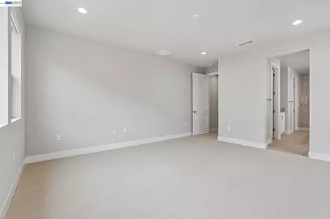 Bedroom - 2312 Sanderling Ave, Marina, CA 93933 photo 2 of 6