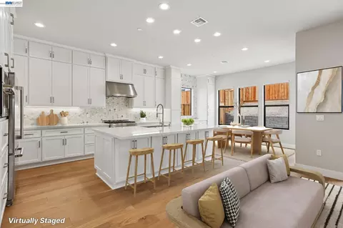 Kitchen - 2312 Sanderling Ave, Marina, CA 93933 photo 2 of 3
