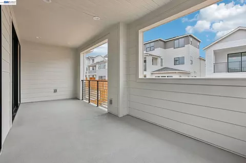 Exterior - 2312 Sanderling Ave, Marina, CA 93933 photo 4 of 8