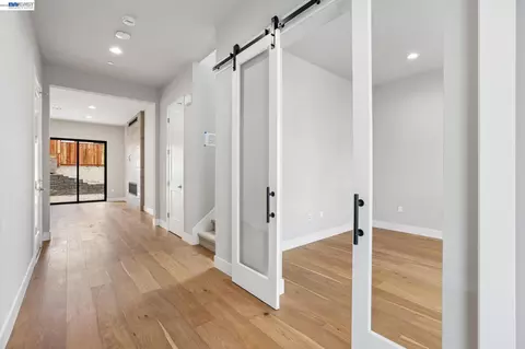 Entry Way - 2312 Sanderling Ave, Marina, CA 93933 photo 1 of 1