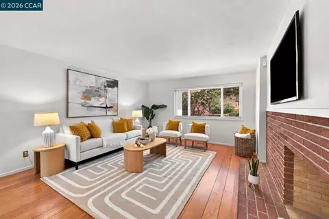 Living - 2520 Benedict Dr, San Leandro, CA 94577 photo 6 of 10
